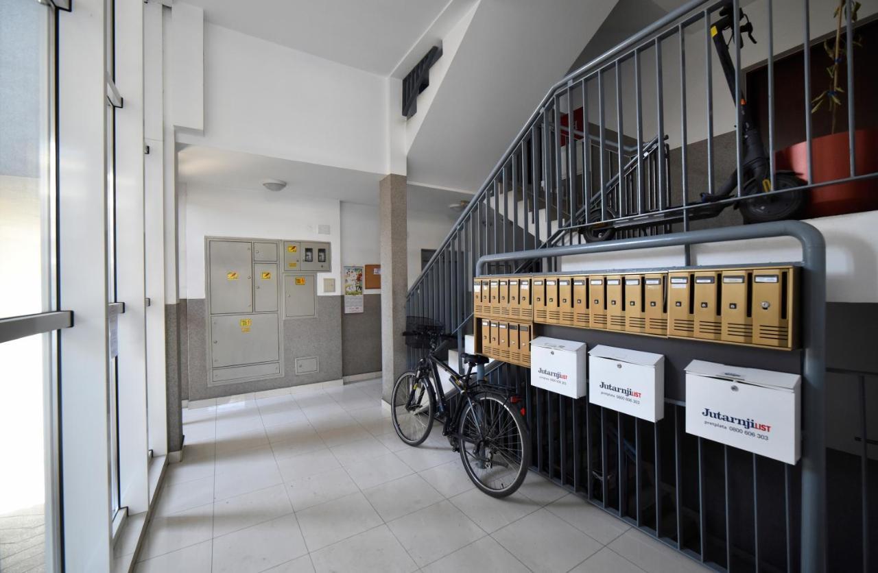 Lavir Apartment With Parking Zagreb Extérieur photo